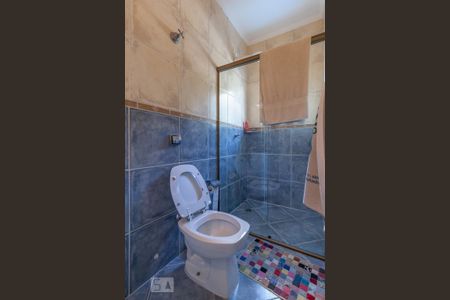 Casa à venda com 220m², 3 quartos e 3 vagasBanheiro da Suíte 3