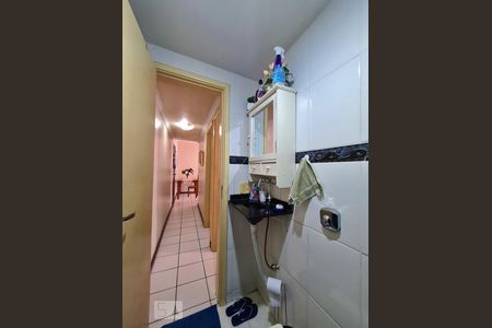 Apartamento à venda com 55m², 2 quartos e 1 vaga Apartamento à venda com 55m², 2 quartos e 1 vagaBanheiro Social