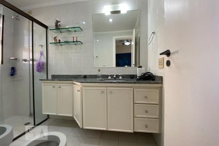 Apartamento à venda com 212m², 3 quartos e 3 vagas Apartamento à venda com 212m², 3 quartos e 3 vagasBanheiro da Suíte 3