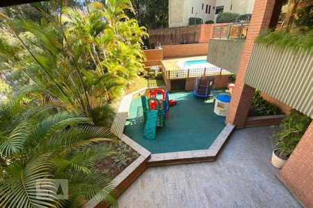 Apartamento à venda com 212m², 3 quartos e 3 vagas Apartamento à venda com 212m², 3 quartos e 3 vagasVista da Suíte 2