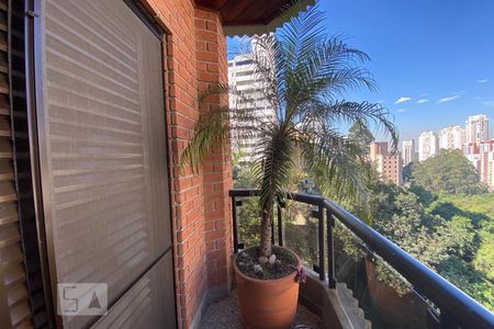 Apartamento à venda com 212m², 3 quartos e 3 vagas Apartamento à venda com 212m², 3 quartos e 3 vagasSuíte 1