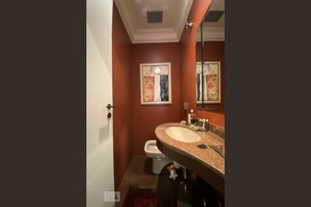 Apartamento à venda com 212m², 3 quartos e 3 vagas Apartamento à venda com 212m², 3 quartos e 3 vagasLavabo