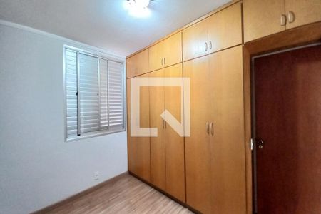Quarto 1  de apartamento à venda com 2 quartos, 60m² em Jardim Paulicéia, Campinas