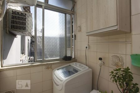 AREA DE SERVIÇO de apartamento para alugar com 1 quarto, 38m² em São Sebastião, Porto Alegre