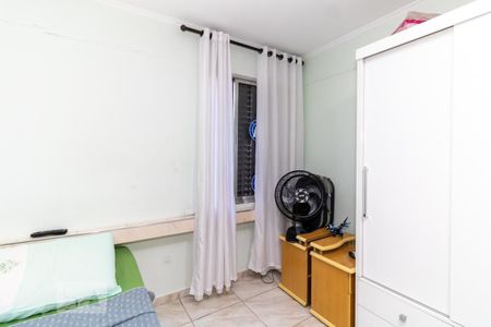 Apartamento à venda com 96m², 3 quartos e 2 vagasQuarto 2