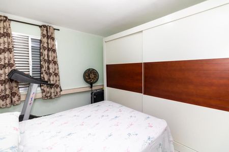 Apartamento à venda com 96m², 3 quartos e 2 vagasQuarto 3