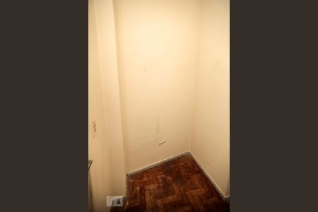 Apartamento à venda com 70m², 2 quartos e 1 vaga Apartamento à venda com 70m², 2 quartos e 1 vagaQuarto de Serviço