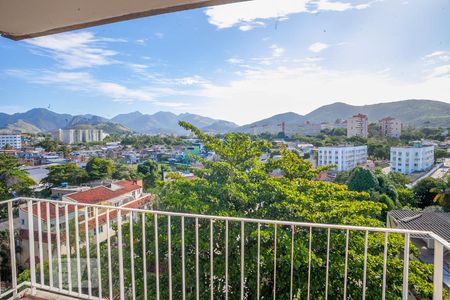 Vista da Sala de apartamento para alugar com 1 quarto, 60m² em Taquara, Rio de Janeiro