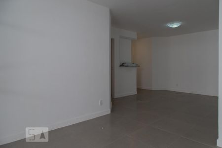 Sala de apartamento para alugar com 3 quartos, 106m² em Recreio dos Bandeirantes, Rio de Janeiro