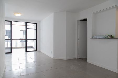 Sala de apartamento para alugar com 3 quartos, 106m² em Recreio dos Bandeirantes, Rio de Janeiro
