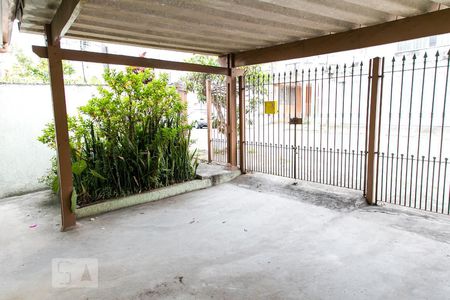 Casa à venda com 70m², 2 quartos e 2 vagas Casa à venda com 70m², 2 quartos e 2 vagasGaragem