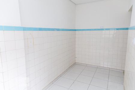 Casa à venda com 70m², 2 quartos e 2 vagas Casa à venda com 70m², 2 quartos e 2 vagasCozinha