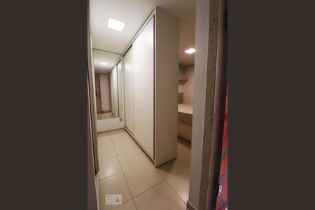Apartamento para alugar com 70m², 2 quartos e 1 vagaCloset da suíte 2
