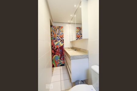 Apartamento para alugar com 70m², 2 quartos e 1 vagaBanheiro da suíte 1