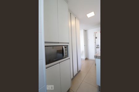 Apartamento para alugar com 70m², 2 quartos e 1 vagaCozinha
