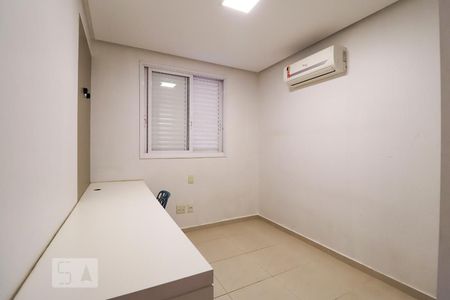 Apartamento para alugar com 70m², 2 quartos e 1 vagaSuíte 1
