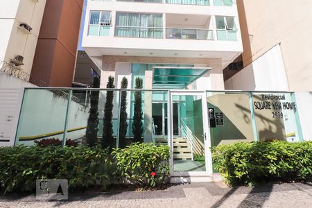 Apartamento para alugar com 70m², 2 quartos e 1 vagaFachada