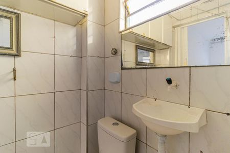 Banheiro de kitnet/studio à venda com 1 quarto, 50m² em Santa Ifigênia, São Paulo