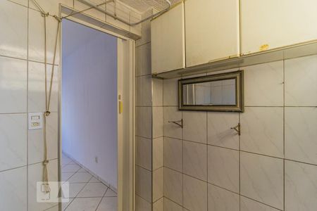 Banheiro de kitnet/studio à venda com 1 quarto, 50m² em Santa Ifigênia, São Paulo