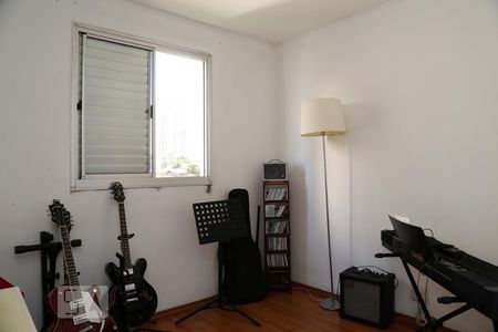 Quarto 1  de apartamento para alugar com 2 quartos, 49m² em Fazenda Morumbi, São Paulo