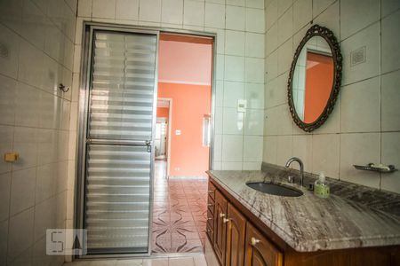 Casa à venda com 227m², 3 quartos e 4 vagasBanheiro - Suite 1