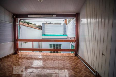 Casa à venda com 227m², 3 quartos e 4 vagasVaranda