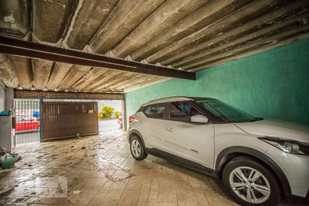 Casa à venda com 227m², 3 quartos e 4 vagasGaragem