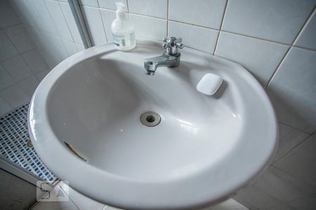 Casa à venda com 227m², 3 quartos e 4 vagasBanheiro 2 - Torneira