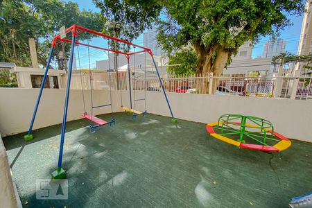 Apartamento à venda com 70m², 3 quartos e 1 vagaÁrea Comum - Playground
