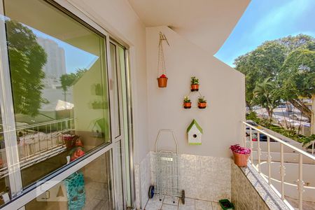 Varanda de apartamento à venda com 3 quartos, 70m² em Vila Azevedo, São Paulo