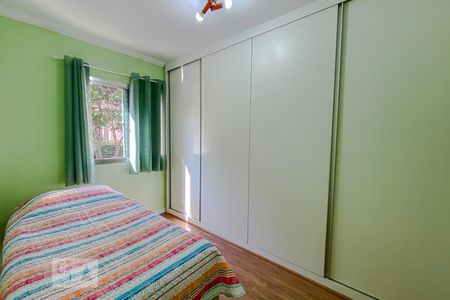 Apartamento à venda com 70m², 3 quartos e 1 vagaQuarto 2
