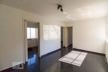 Sala de apartamento para alugar com 2 quartos, 55m² em Jardim Iris, São Paulo