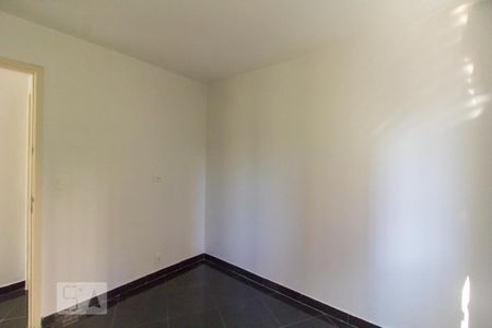 Quarto 1 de apartamento para alugar com 2 quartos, 55m² em Jardim Iris, São Paulo