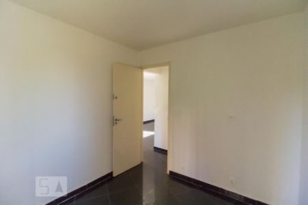 Quarto 1 de apartamento para alugar com 2 quartos, 55m² em Jardim Iris, São Paulo