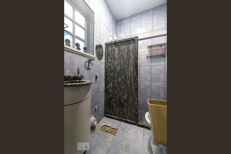 Casa para alugar com 75m², 2 quartos e sem vaga Casa para alugar com 75m², 2 quartos e sem vagaBanheiro da Suíte