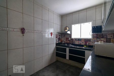 Casa para alugar com 75m², 2 quartos e sem vaga Casa para alugar com 75m², 2 quartos e sem vagaCozinha