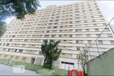 Apartamento à venda com 119m², 3 quartos e 1 vaga Apartamento à venda com 119m², 3 quartos e 1 vagaFachada