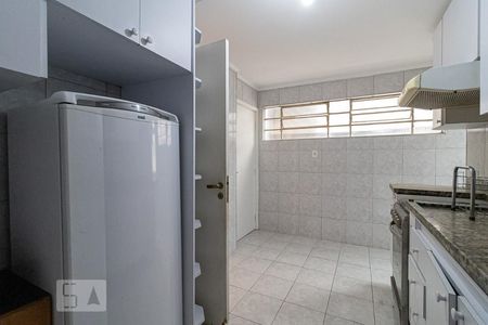 Apartamento à venda com 119m², 3 quartos e 1 vaga Apartamento à venda com 119m², 3 quartos e 1 vagaCozinha