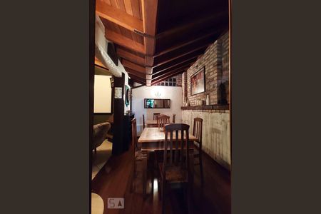 Casa à venda com 180m², 3 quartos e 2 vagasSala de Jantar