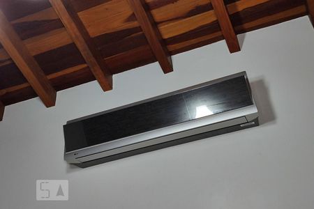 Casa à venda com 180m², 3 quartos e 2 vagasSala 2