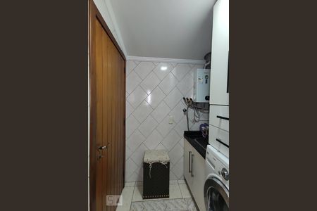 Casa à venda com 180m², 3 quartos e 2 vagasÁrea de Serviço