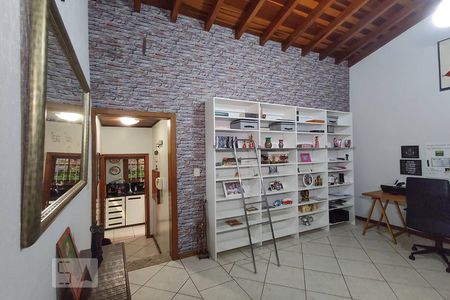 Casa à venda com 180m², 3 quartos e 2 vagasSala 2