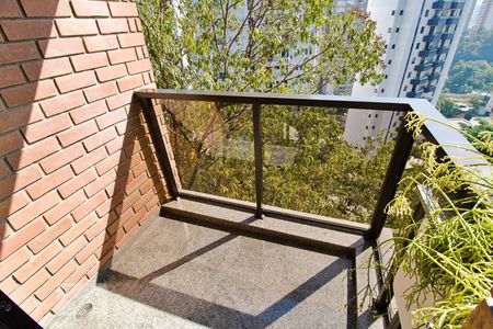 Apartamento para alugar com 197m², 4 quartos e 3 vagasVaranda da Suíte 4