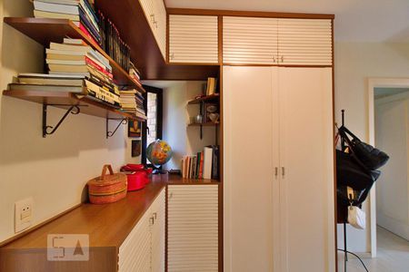 Apartamento para alugar com 197m², 4 quartos e 3 vagasHall das Suíte 3 e 4