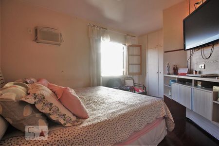 Suíte 1 de casa para alugar com 4 quartos, 205m² em Lar São Paulo, São Paulo