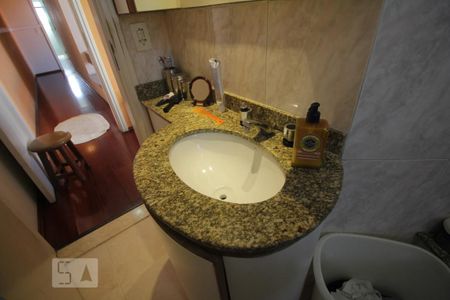 Casa à venda com 205m², 4 quartos e 3 vagasPia