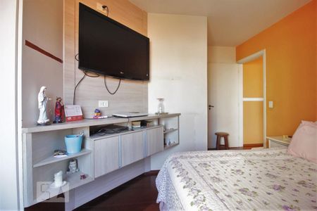 Casa à venda com 205m², 4 quartos e 3 vagasSuíte 1