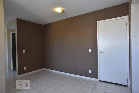 Sala de apartamento à venda com 3 quartos, 74m² em Taquara, Rio de Janeiro