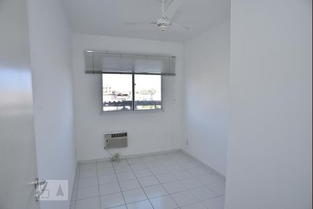 Apartamento à venda com 74m², 3 quartos e 1 vagaQuarto 2