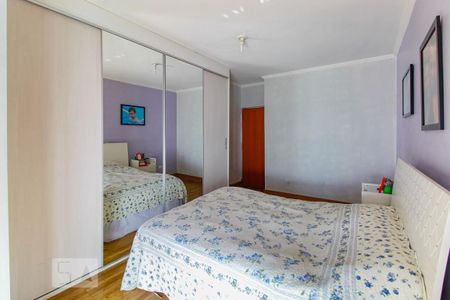 Casa para alugar com 125m², 3 quartos e 2 vagasSuíte